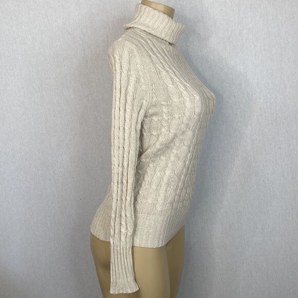 New York and Company NY&C Turtleneck sweater. Size Small. Beige, Metallic Thread - Picture 2 of 7